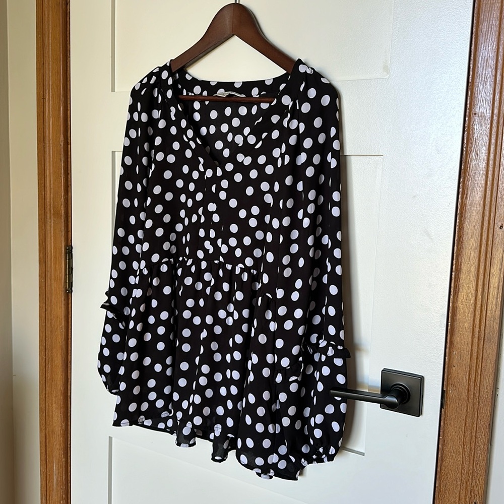 Counterparts Black & White Polka Dot Blouse, Balloon Sleeves, Size Large
